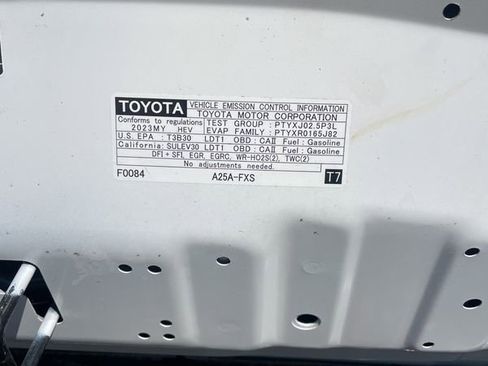 Used 2023 Toyota RAV4 XLE image 37