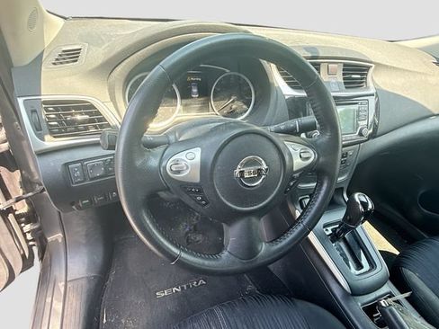 Used 2018 Nissan Sentra SV FWD image 15