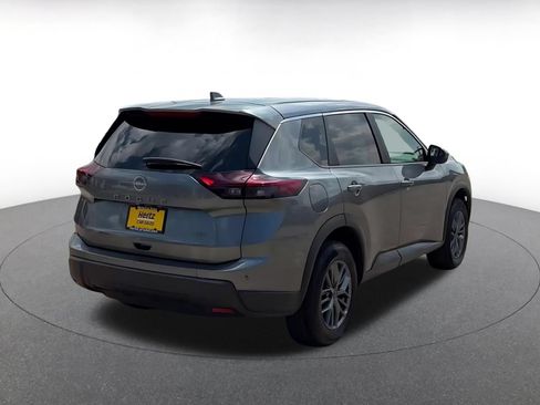 Used 2026 Nissan Rogue SV AWD/4WD image 11