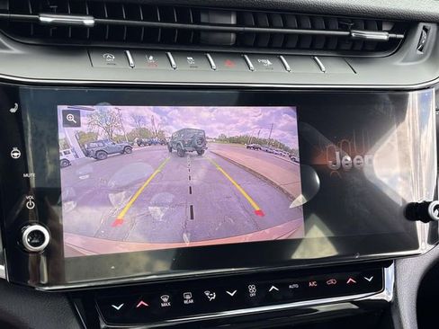New 2026 Jeep Grand Cherokee Limited w/ Limited Altitude Package AWD/4WD image 25