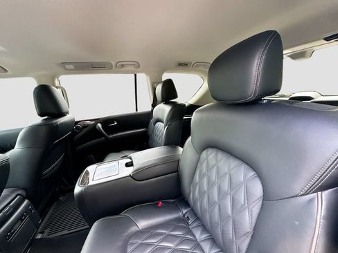 Used 2024 Nissan Armada Platinum w/ Captain's Chairs Package AWD/4WD image 31