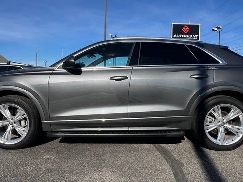 Used 2019 Audi Q8 Premium image 3