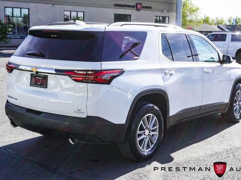 Used 2023 Chevrolet Traverse LT image 13