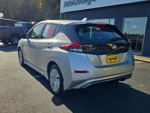 Certified 2023 Nissan Leaf S image 3