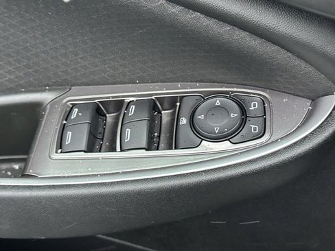 Used 2021 Chevrolet Malibu LS w/ Driver Confidence Package II image 19