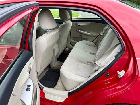 Used 2011 Toyota Corolla S image 12