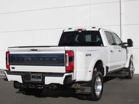 Used 2024 Ford F450 Platinum w/ Camper Package image 6