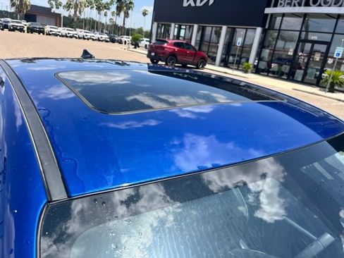 Used 2024 Kia Forte GT-Line w/ GT-Line Premium Package FWD image 7