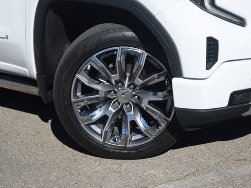 Used 2023 GMC Sierra 1500 Denali w/ Denali Reserve Package image 33