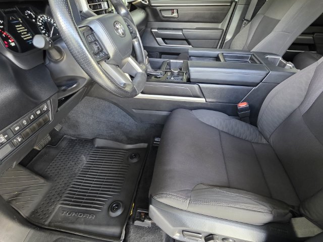Used 2025 Toyota Tundra SR5 w/ SR5 Convenience Package AWD/4WD image 6