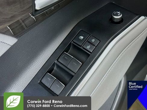 Used 2021 Toyota Highlander Platinum AWD/4WD image 21