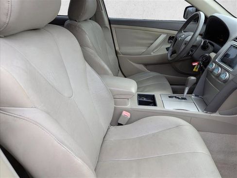 Used 2007 Toyota Camry LE image 26