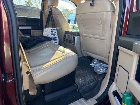 Used 2017 Ford F250 Lariat w/ Lariat Value Package image 35