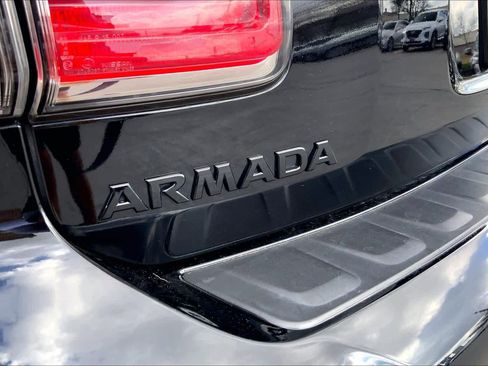 Used 2020 Nissan Armada Platinum w/ Captain's Chairs Package image 31