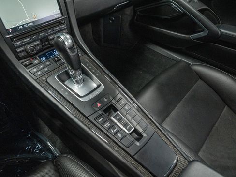 Used 2016 Porsche 911 Turbo S image 27