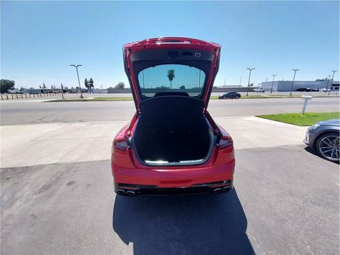 Used 2018 Kia Stinger GT2 AWD/4WD image 7