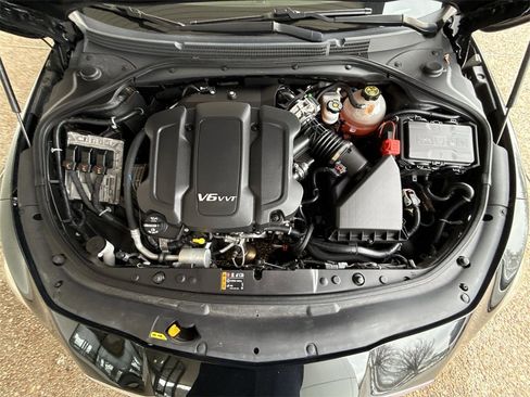 Certified 2019 Buick LaCrosse Essence w/ Sun and Shade Package image 30