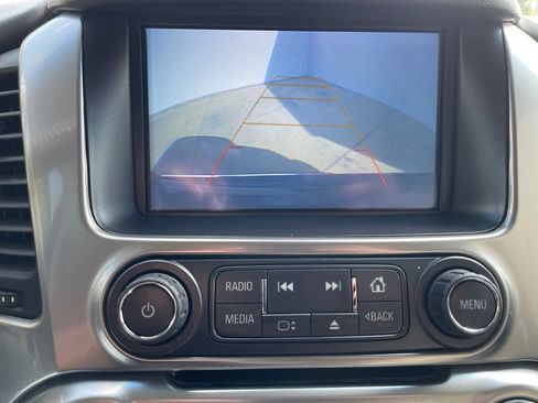 Used 2019 Chevrolet Tahoe Premier RWD image 11