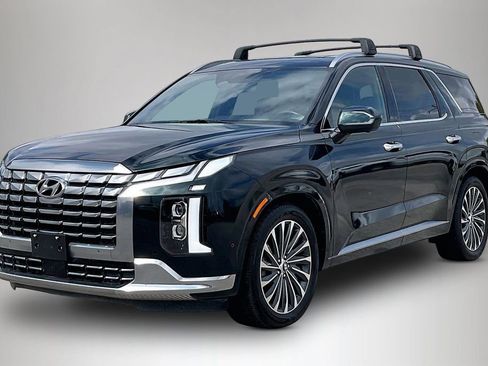 Used 2024 Hyundai Palisade Calligraphy AWD/4WD image 2