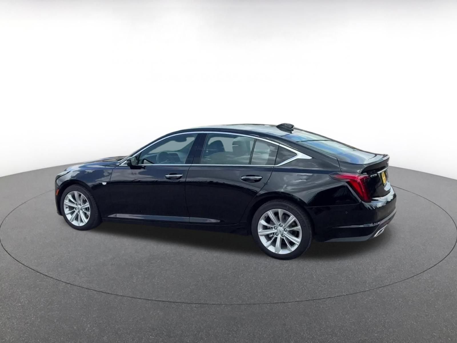 Used 2026 Cadillac CT5 Premium Luxury RWD image 9