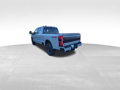 New 2026 Ford F250 Platinum AWD/4WD image 4