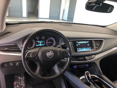 Used 2019 Buick Enclave Essence AWD/4WD image 14