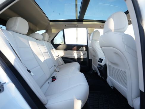 New 2026 Mercedes-Benz GLE 450 4MATIC image 42