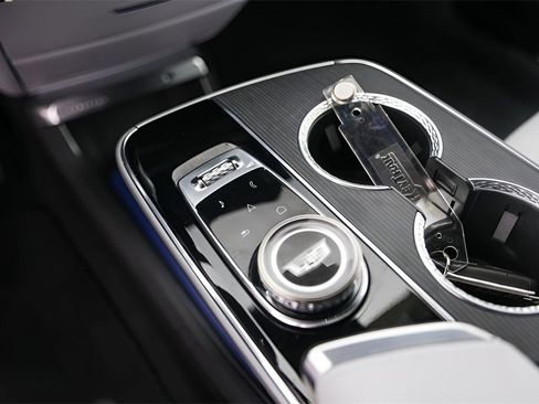 Certified 2024 Cadillac Lyriq Sport image 18