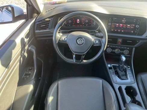Used 2019 Volkswagen Jetta SEL image 9