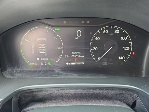 Used 2025 Honda CR-V Sport Touring image 28