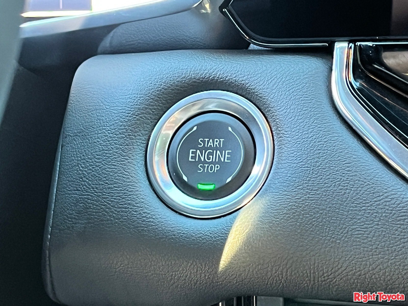 Used 2026 GMC Canyon Elevation RWD image 25