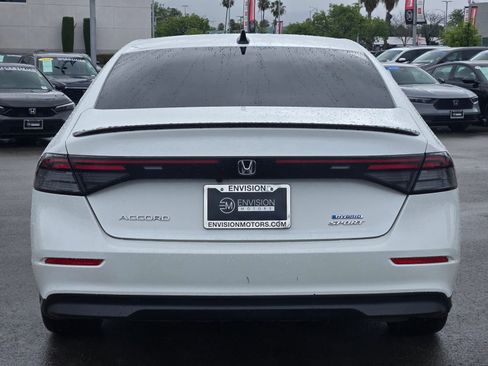 Used 2024 Honda Accord Sport image 6