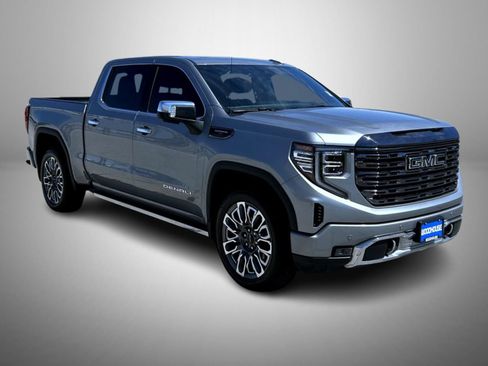 Used 2024 GMC Sierra 1500 Denali Ultimate AWD/4WD image 3