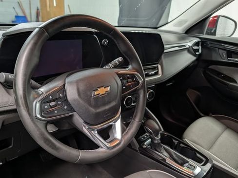Certified 2024 Chevrolet TrailBlazer LT w/ LT Cold Weather Package FWD image 16