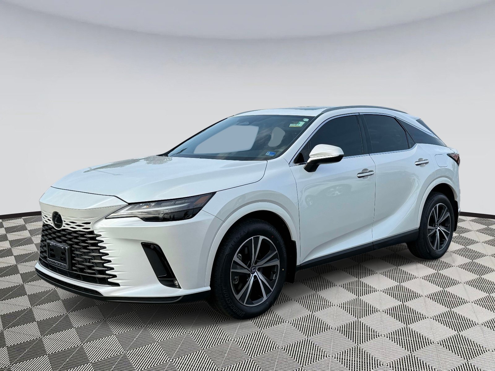 Used 2025 Lexus RX 350h w/ Accessory Package (Z1) AWD/4WD image 5