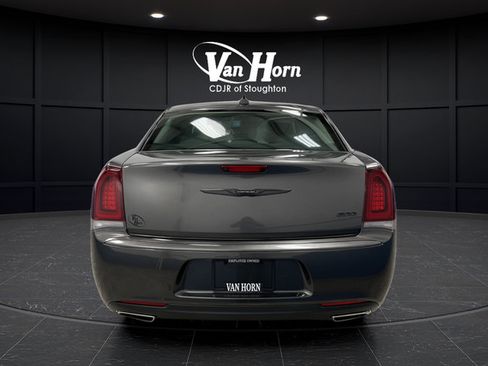 Used 2023 Chrysler 300 Touring w/ Sport Appearance Package RWD image 11