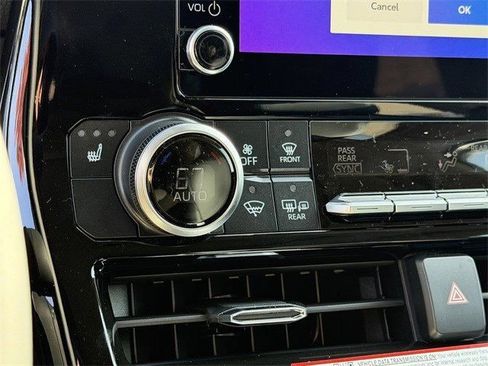 New 2026 Toyota Highlander XLE AWD/4WD image 21