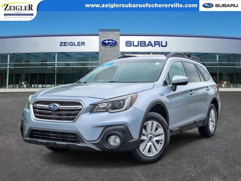 Used 2018 Subaru Outback 2.5i Premium AWD/4WD image 1