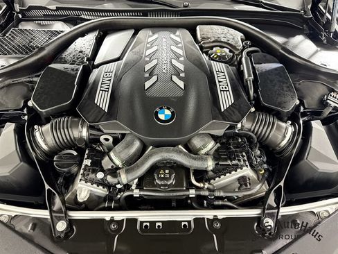Used 2025 BMW M850i xDrive Coupe AWD/4WD image 37