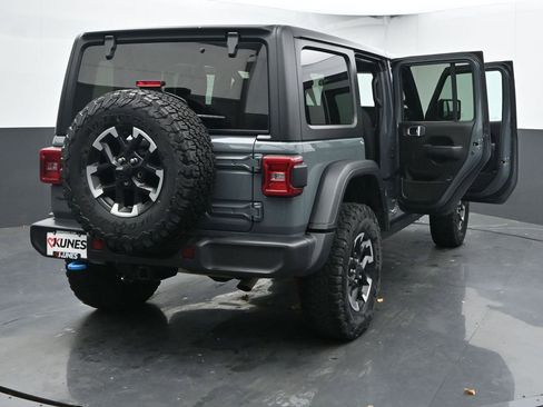 Used 2024 Jeep Wrangler Unlimited Rubicon 4xe image 59