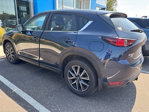 Used 2018 MAZDA CX-5 Touring w/ Preferred Equipment Package AWD/4WD image 9