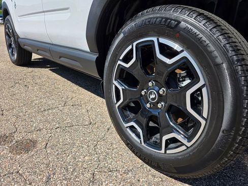 New 2025 Ford Bronco Sport Outer Banks w/ Outer Banks Tech Package+ AWD/4WD image 45