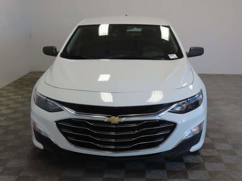 Certified 2023 Chevrolet Malibu LS image 2