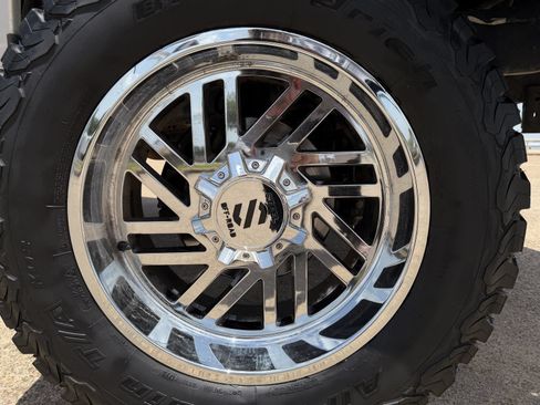 Used 2019 RAM 1500 Lone Star AWD/4WD image 10