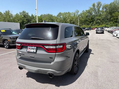 Used 2022 Dodge Durango R/T w/ Blacktop Package AWD/4WD image 10