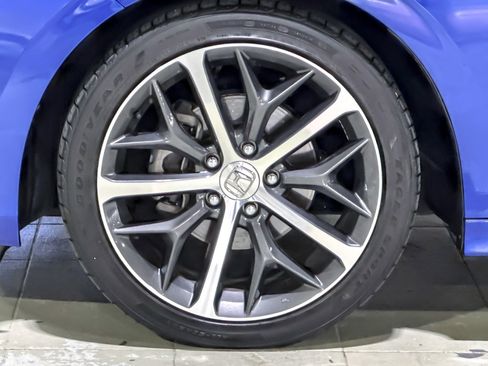 Used 2023 Honda Civic Touring image 11