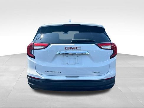 Certified 2024 GMC Terrain SLE AWD/4WD image 7