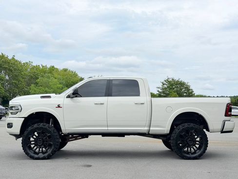 Used 2022 RAM 2500 Laramie AWD/4WD image 6