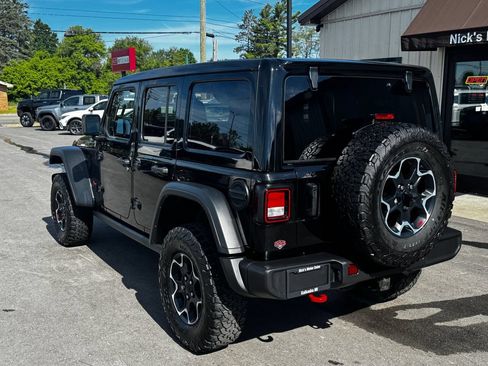Used 2023 Jeep Wrangler Unlimited Rubicon w/ Cold Weather Group AWD/4WD image 4