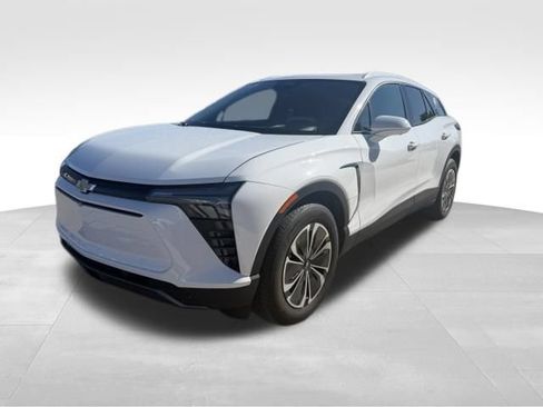 Used 2024 Chevrolet Blazer EV LT AWD/4WD image 1